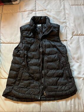 32 Degrees Black Quilted Puffer Vest